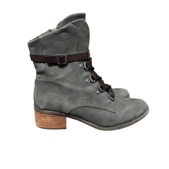 Korks utilitarian chic Reese comfort lace up boot Utility farmhand sophisticated - Picture 2 of 9